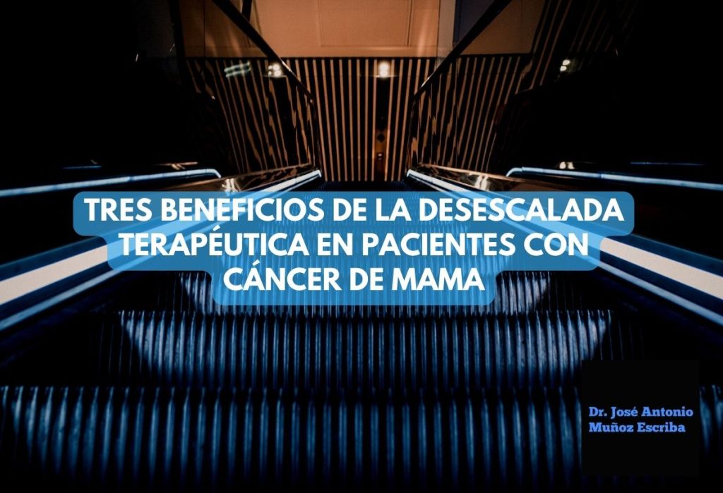 Escaleras mecánicas vistas desde el extremo superior, en dirección hacia abajo. Evoca simbólicamente la desescalada a la que se hace mención en el título